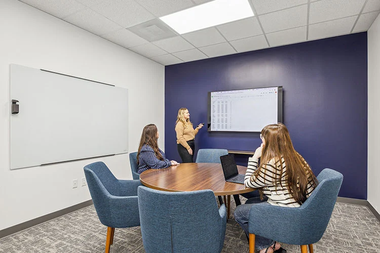 Private Offices & Suites